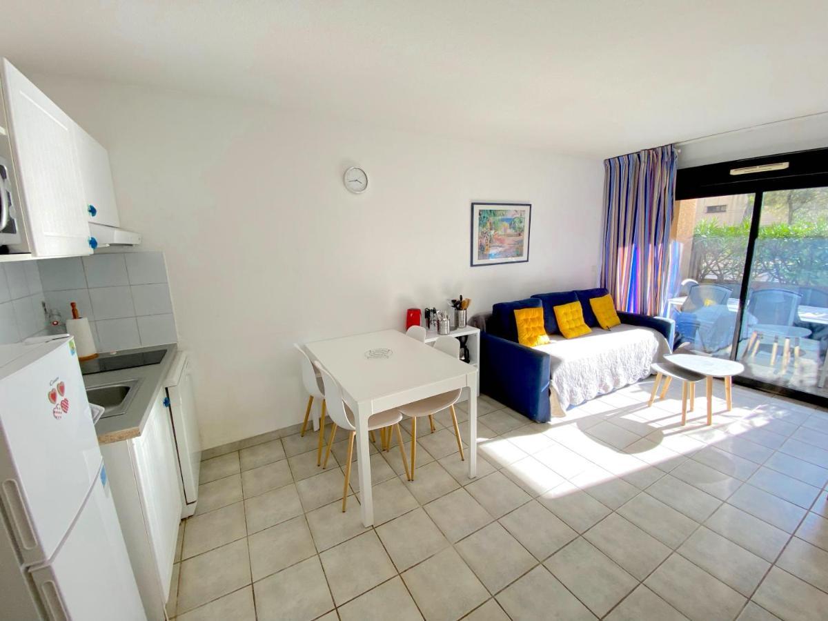 Appartement avec piscine à 5min de la plage Sanary-sur-Mer Exterior foto